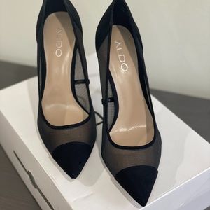 Aldo Viclya Black Mesh & Suede US7.5